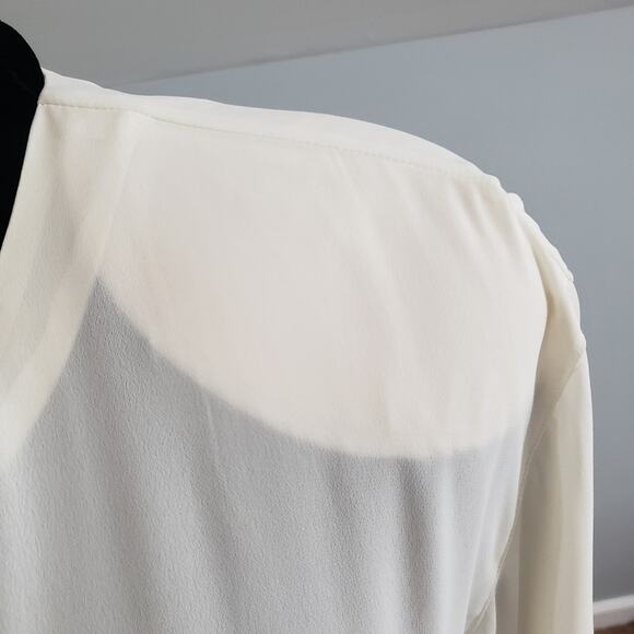 Jones New York Semi Sheer Button Loop Front Closure Chest Pocket Ivory Blouse 12 - Picture 5 of 9